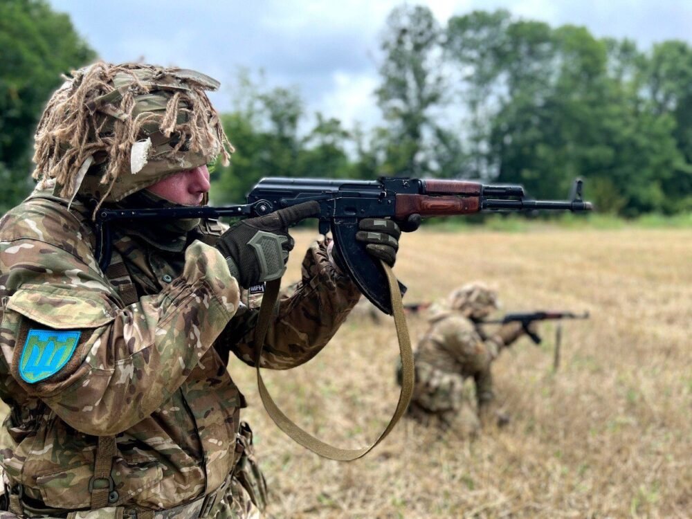 ЄС планує створити місію з підготовки українських військових