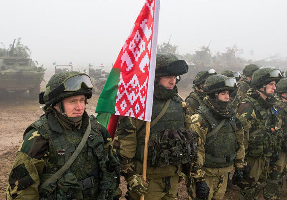 У Зеленського розповіли, чи існує ймовірність наступу з боку Білорусі