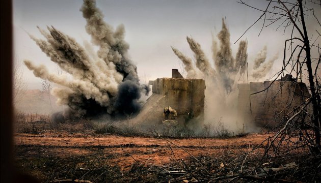 У напрямках Сватового та Кремінної тривають важкі бої – Гайдай