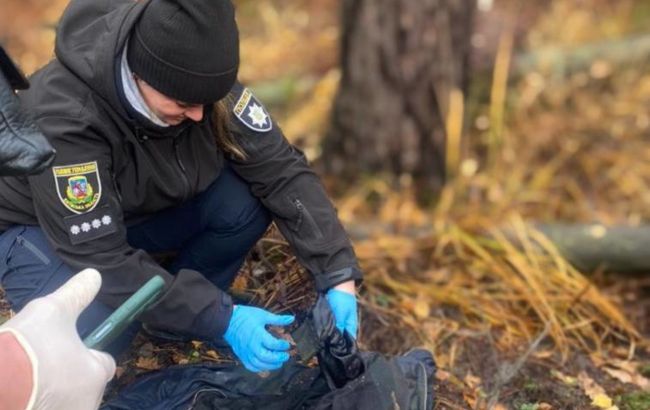 У лісі на Київщині виявили тіло ще однієї жертви окупантів