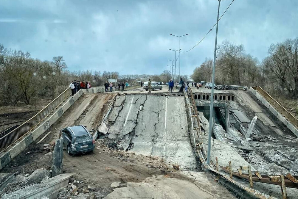 Франція відновить три мости в Чернігівській області