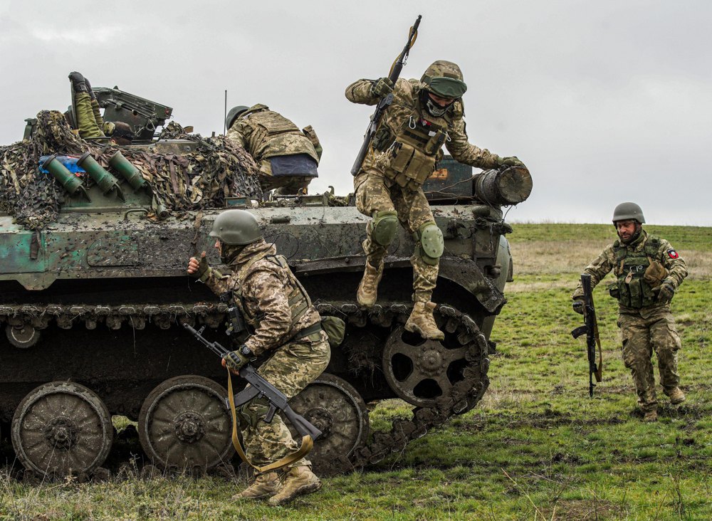 У Міноборони роз’яснили новий порядок додаткових виплат військовим