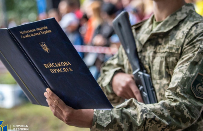 Випускник військової кафедри ухилився від призову і попросив засудити його