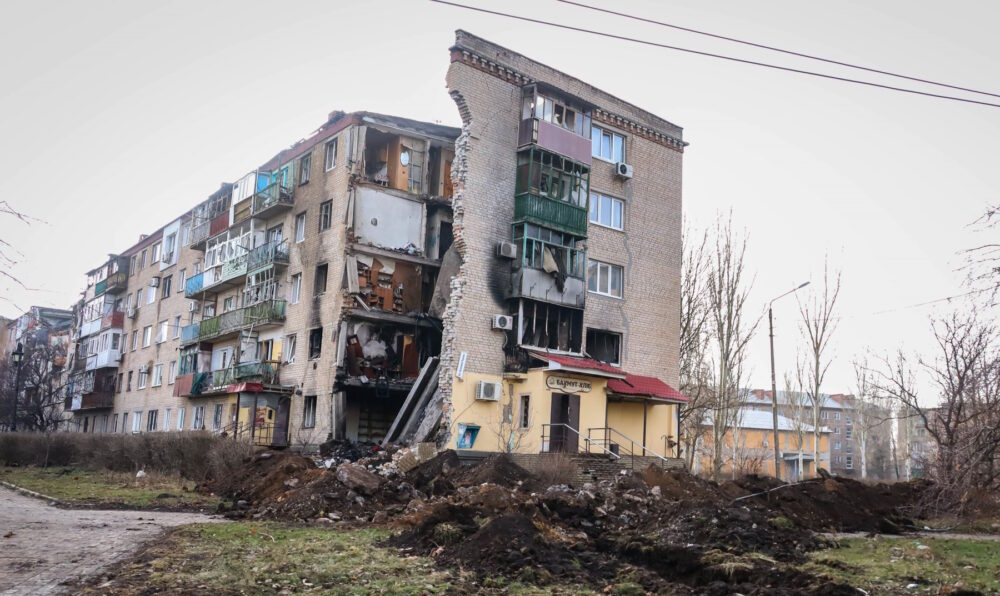 Цивільних, що залишилися в Бахмуті, закликали негайно покинути місто