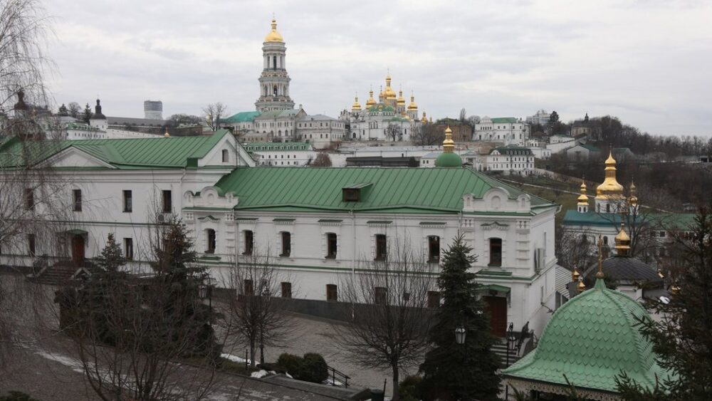 В УПЦ МП заявили, що не підуть з Києво-Печерської лаври