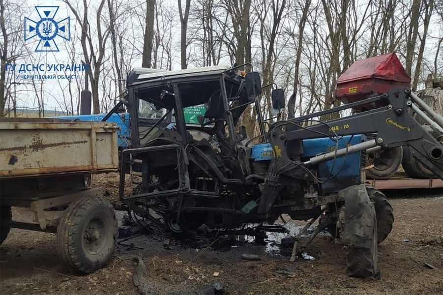 В Україні за добу четверо цивільних підірвались на мінах