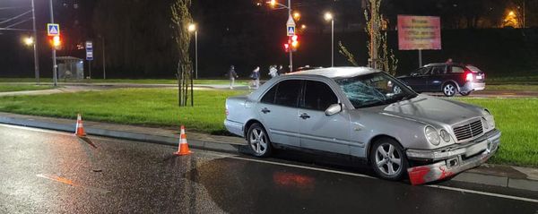 У Львові водій автомобіля збив чоловіка на самокаті