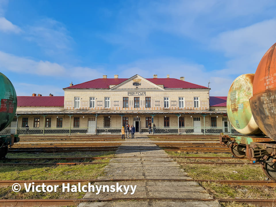 Потяг Варшава — Рава-Руська запрацює не раніше, ніж у вересні