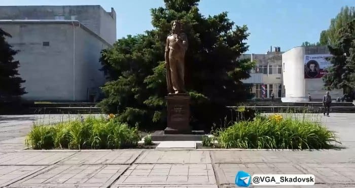 В окупованому Скадовську відкрили новий пам’ятник Пушкіну