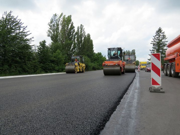 Україна розраховує на участь польських компаній у будівництві дороги Краковець – Львів – Броди – Рівне