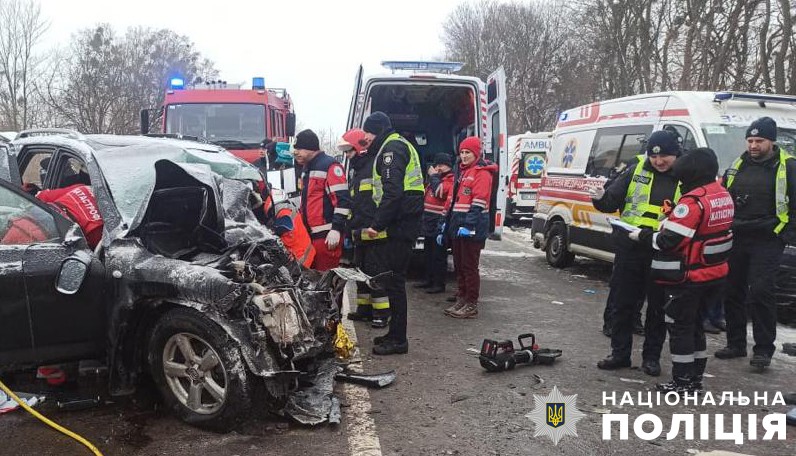 У ДТП на Львівщині постраждали вісім людей