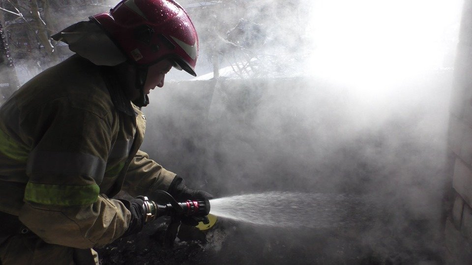 У Львові під час пожежі загинув працівник «Львівелектросервіс»