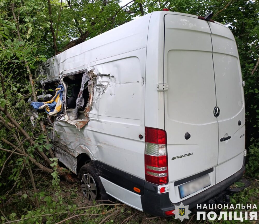 Внаслідок ДТП на Львівщині загинули двоє людей