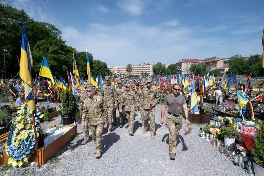 На Львівщині вшанували пам’ять Героїв України