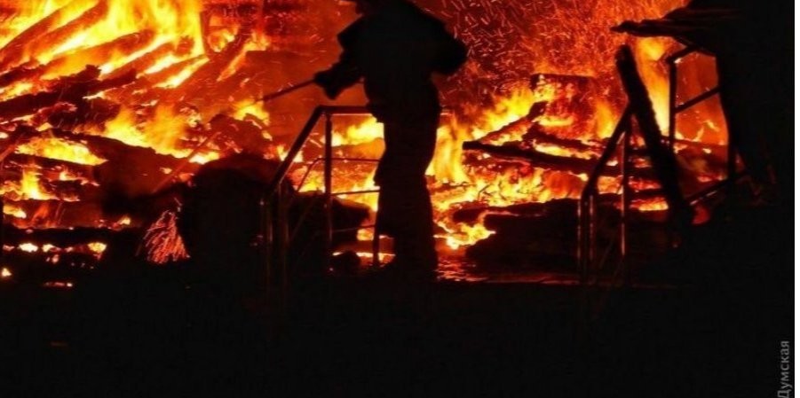 Під час пожежі на Львівщині рятувальники виявили тіло чоловіка