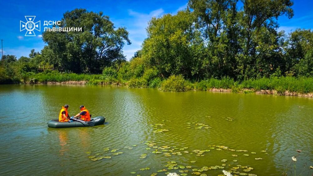 В озері на Львівщині виявили тіло чоловіка