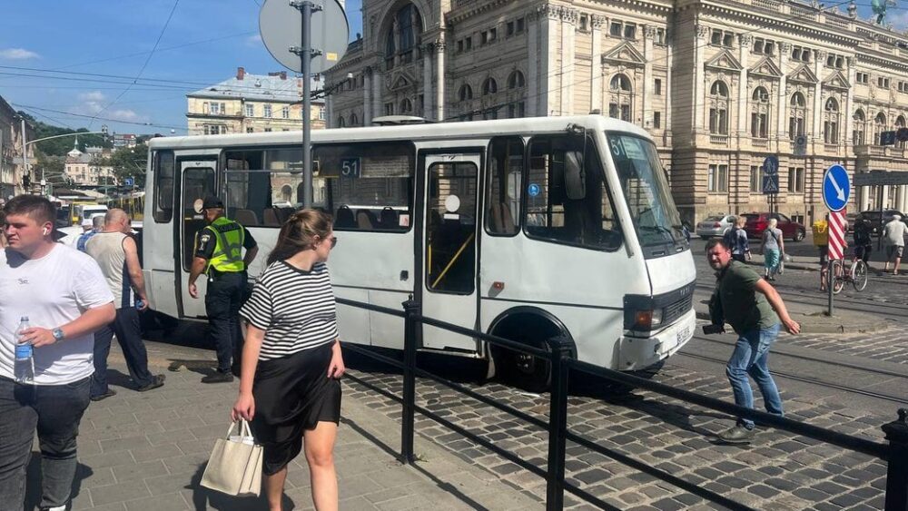 У Львові судили водія маршрутки, який збив 11-річного хлопчика в центрі міста