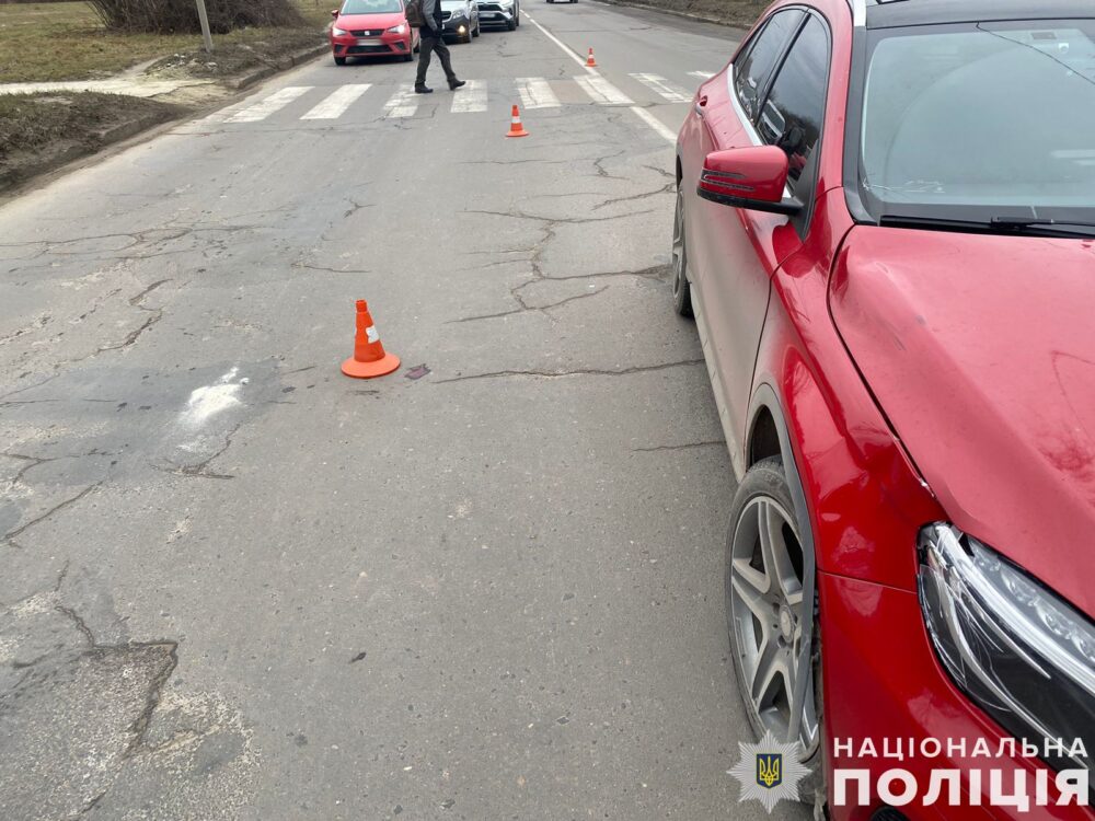 Водій легковика у Львові збив 22-річну дівчину