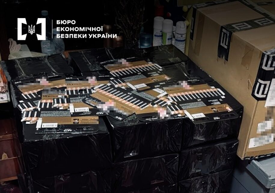 На Львівщині викрили підпільне виробництво батарейок Duracell