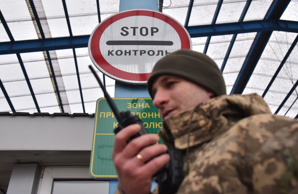 На Львівщині затримали іноземця, якого розшукували за зґвалтування