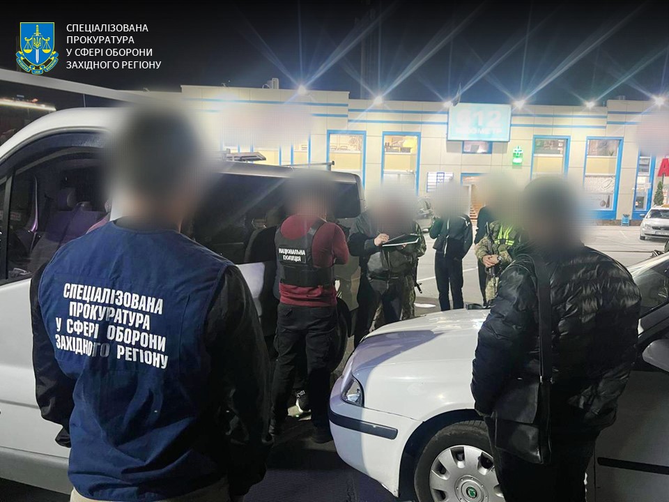 На Львівщині затримали чоловіка, який переправляв ухилянтів за кордон за 9 тис. доларів