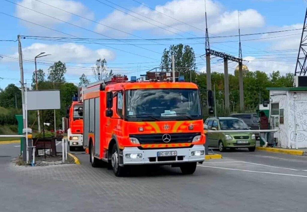 На львівському «Шуварі» провели планові протипожежні тренування