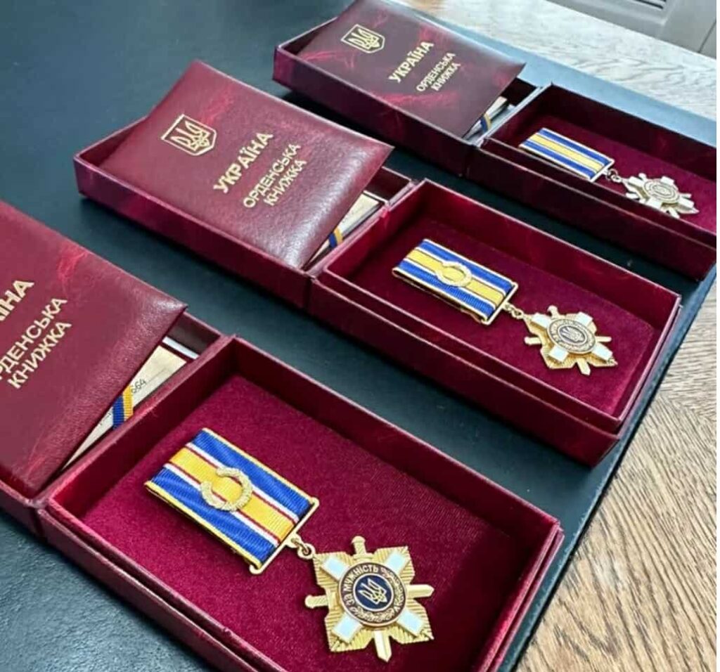 Президент посмертно удостоїв дев’ятьох військових зі Львівщини орденами «За мужність»
