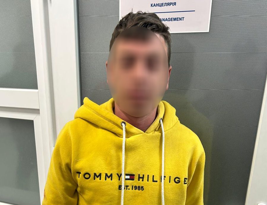 Поліція затримала мешканця Львівщини, який напав із ножем на брата