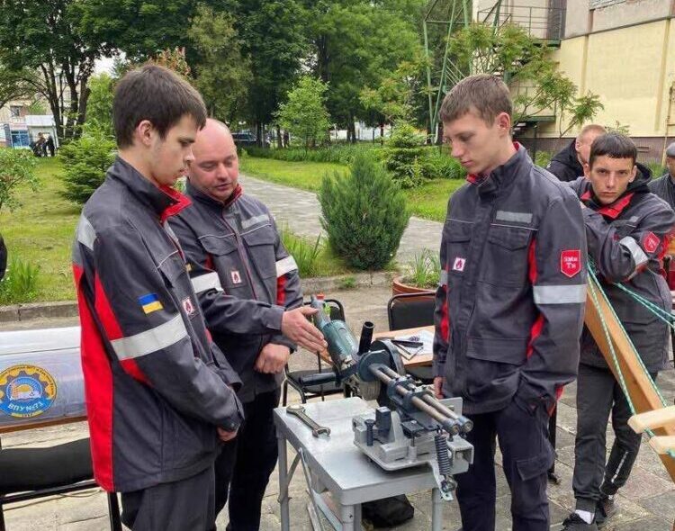 На Львівщині пройшов ХІ Фестиваль технічної творчості серед закладів профосвіти