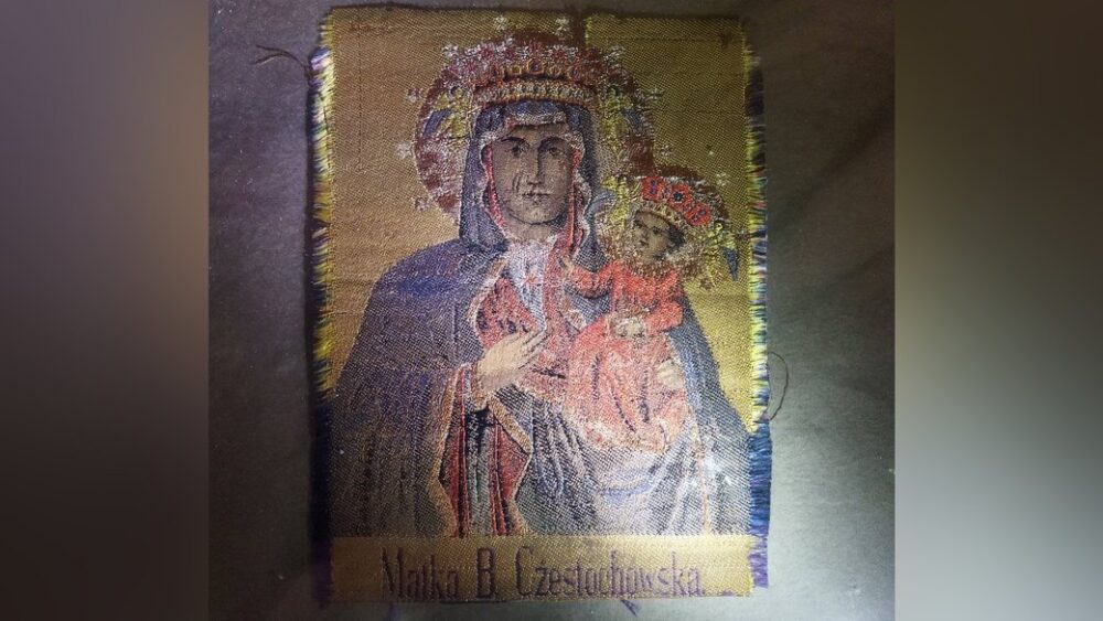 У музей на Львівщині передали старовинну ікону ХІХ століття