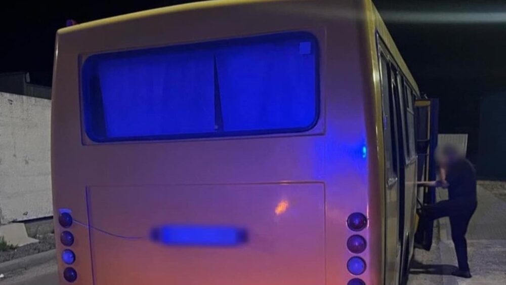 На Львівщині патрульні зупинили п’яного водія маршрутки