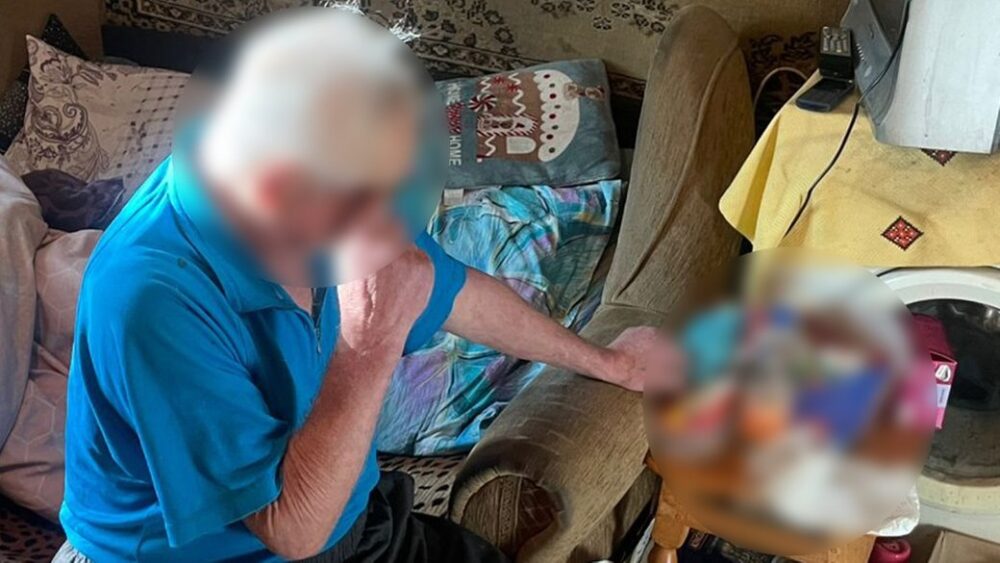 Львів’янин переконав свою доньку з інвалідністю одружитися із призовником, щоб той перетнув кордон