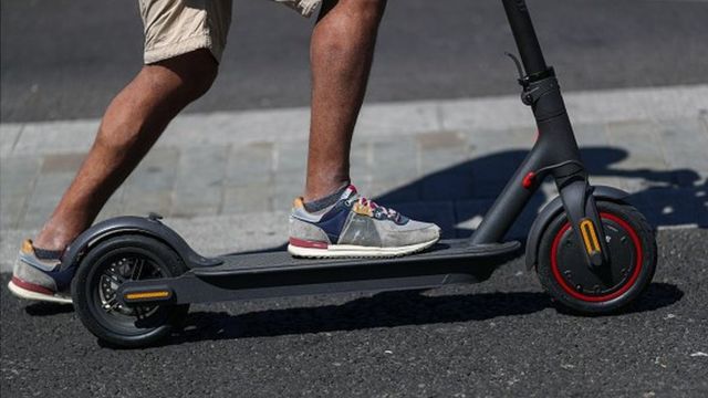 Львівський суд оштрафував студента за п’яну їзду на електросамокаті