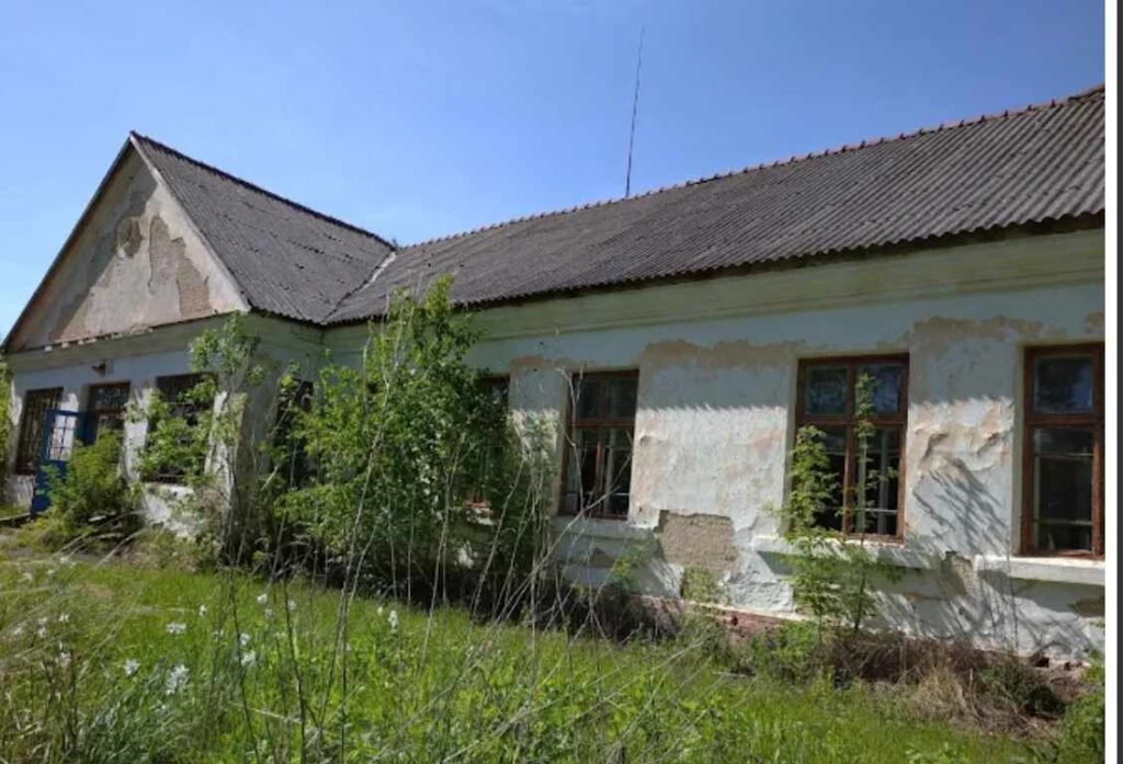 На Львівщині на аукціон виставили комплекс нежитлових будівель