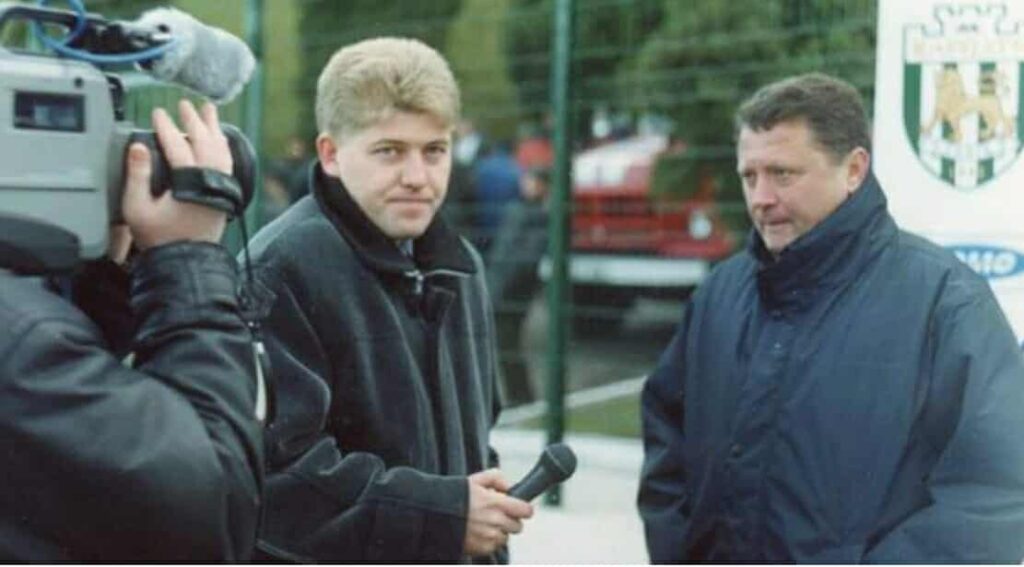 Легендарний львівський коментатор і співведучий футбольного огляду “Пас” Василь Тріска про роботу, журналістику та спорт