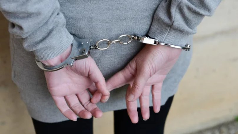 Мешканка Львівщини з фіктивною інвалідністю намагалась вивезти чоловіка за кордон