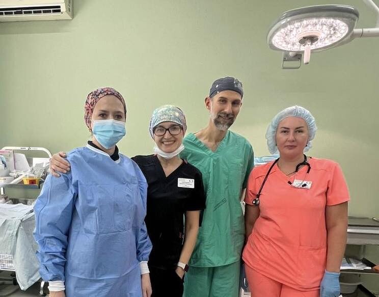 Хірург з Франції спільно з львівськими медиками успішно прооперував шістьох дітей з вадами обличчя