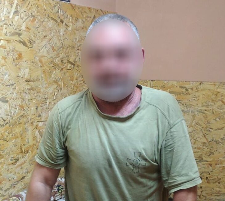 Поліція затримала п’яного 50-річного мешканця Львівщини зі зброєю