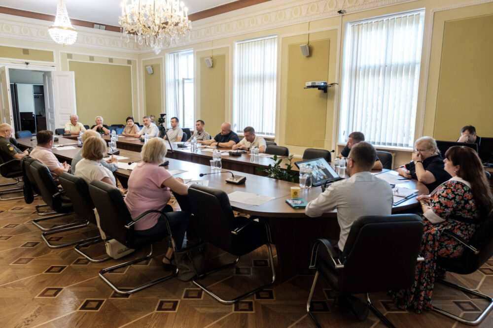 На комісії освіти Львівської облради депутати обговорили питання закриття малокомплектних шкіл