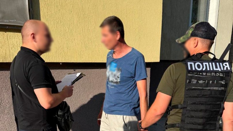 На Львівщині затримали керівника конструкторського бюро, який за 4 тис. доларів оформив бронь ухилянту