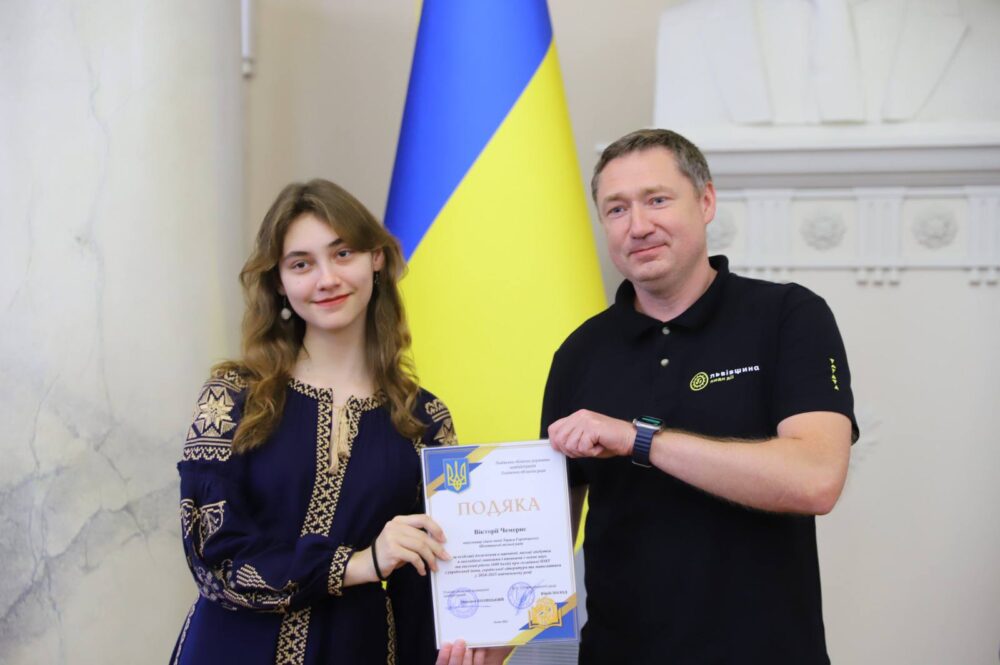 Львівщина – перша серед областей за кількістю випускників, які склали НМТ на 200 балів