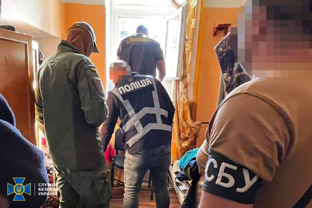СБУ спільно з ДБР викрили схему збуту наркотиків у виправній колонії на Львівщині
