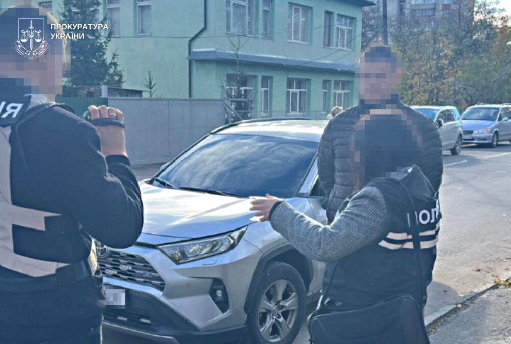 Першого заступника голови Дрогобицької РВА підозрюють у земельній афері