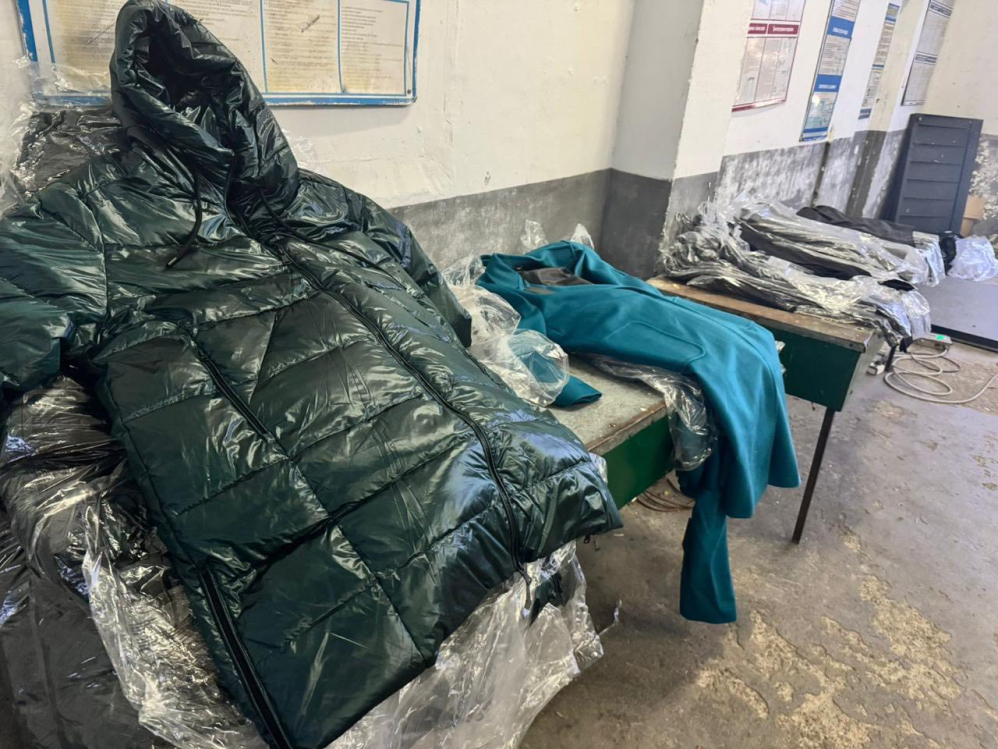 Львівські митники виявили мільйонну контрабанду брендового одягу і косметики