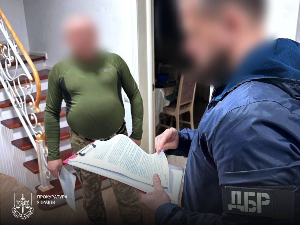 На Львівщині заступник командира військової частини змушував підлеглих працювати на приватних об’єктах