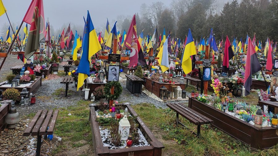 Міноборони передасть ділянку для облаштування комплексу військових поховань у Львові