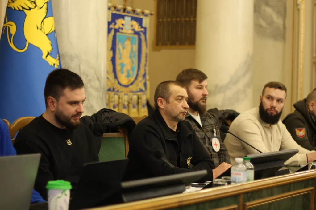 У Львові відбулась зустріч з родинами полонених та зниклих безвісти військовослужбовців Галицького і Франківського районів (фото)