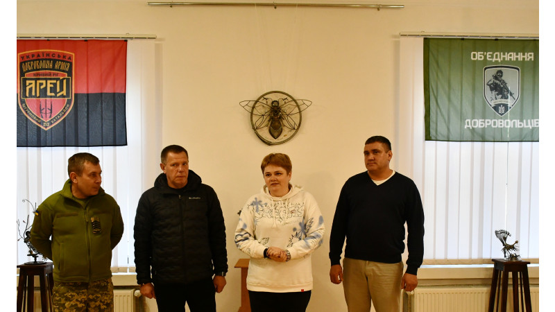 Скрап-арт: “Трансформація життя” дніпровського солдата