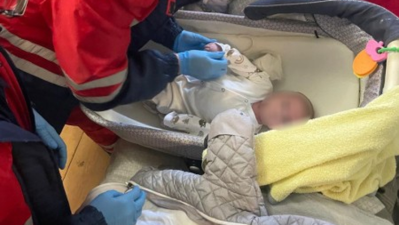 На Львівщині мама на добу залишила в квартирі восьмирічну доньку і немовля
