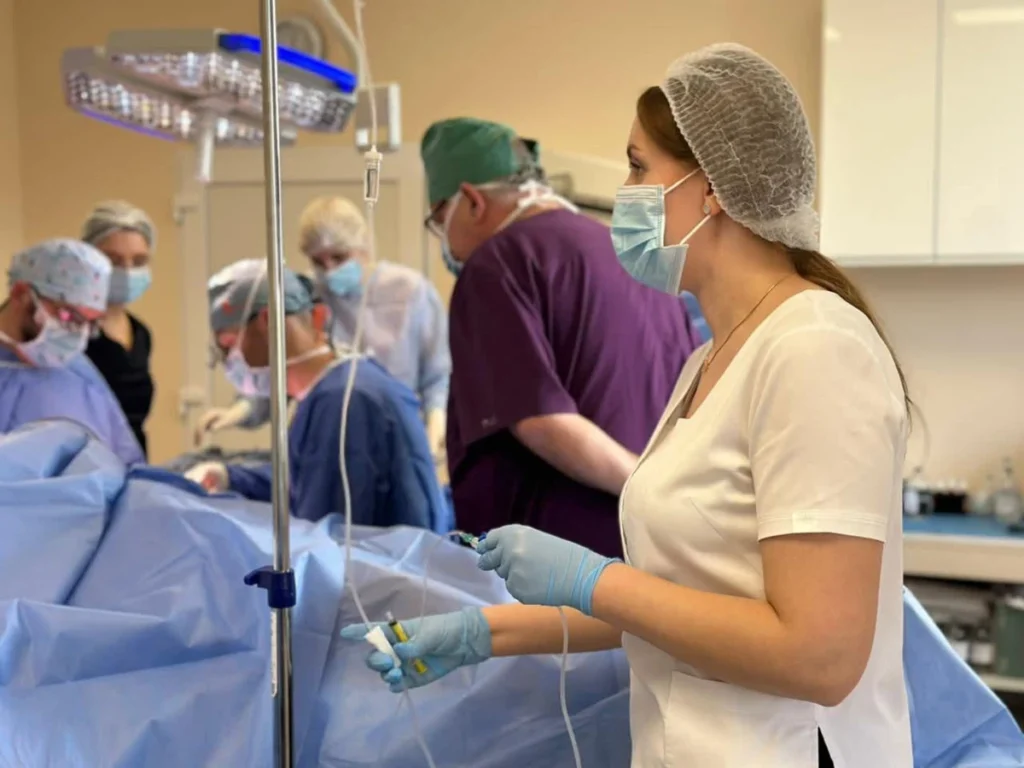 У Львівському обласному госпіталі ветеранів війн та репресованих завершилась восьма хірургічна місія колег із Чехії